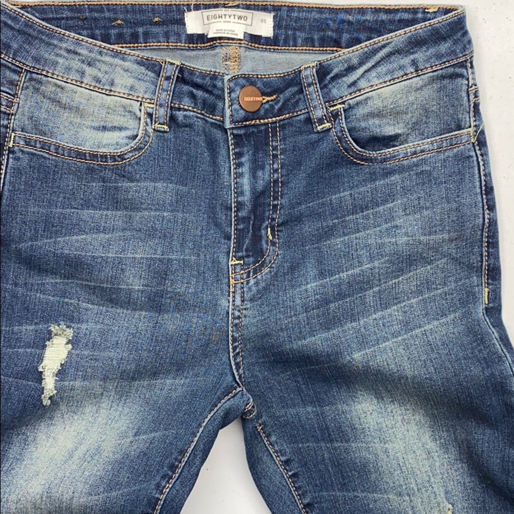 82 Denim, 5.       AA-110